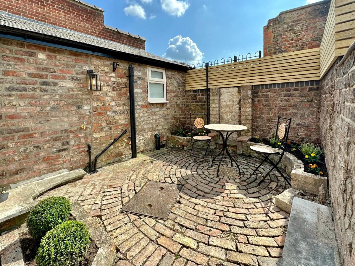 Guildhall Garden York Exterior foto